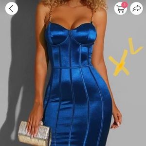Low cut backless spaghetti strap dress